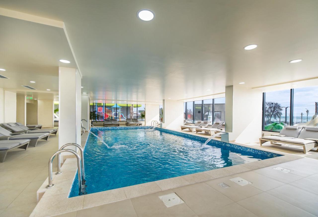 Sophie Apartment Spa N Pool Beach Resort Нэводари Экстерьер фото